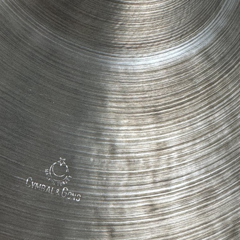 Cymbal & Gong Holy Grail 20" Ride - close up