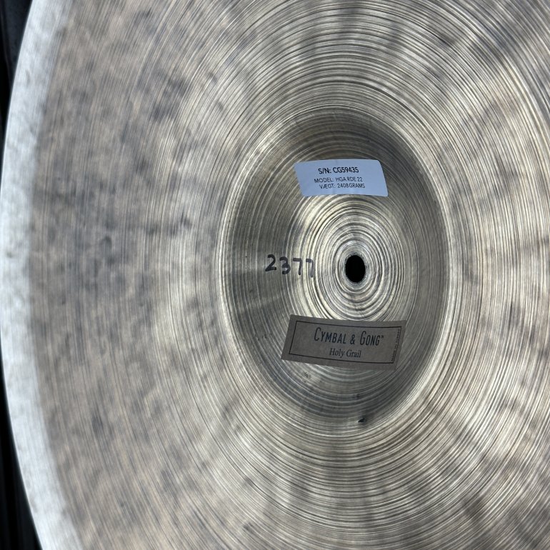 Cymbal & Gong Holy Grail 22" Ride - close up