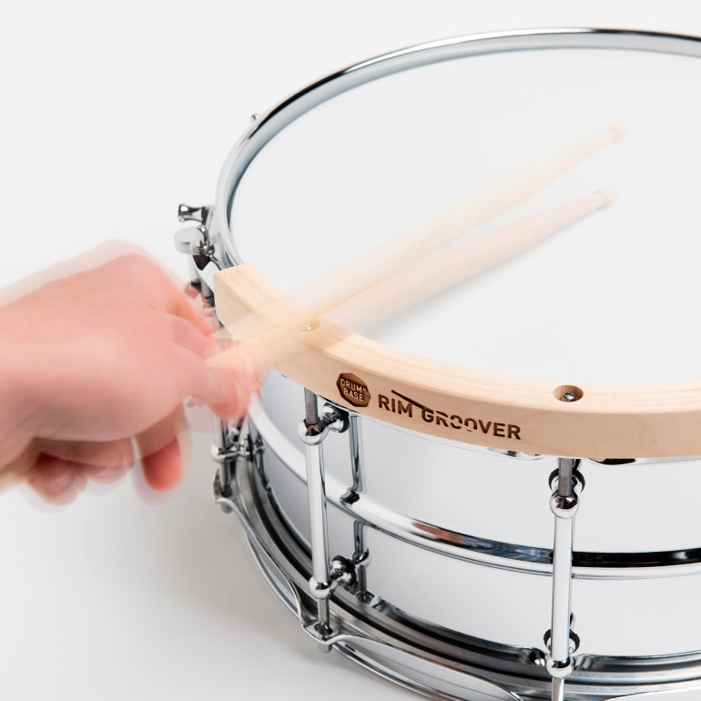 DRUMnBASE RimGroover spilet med som rimshot