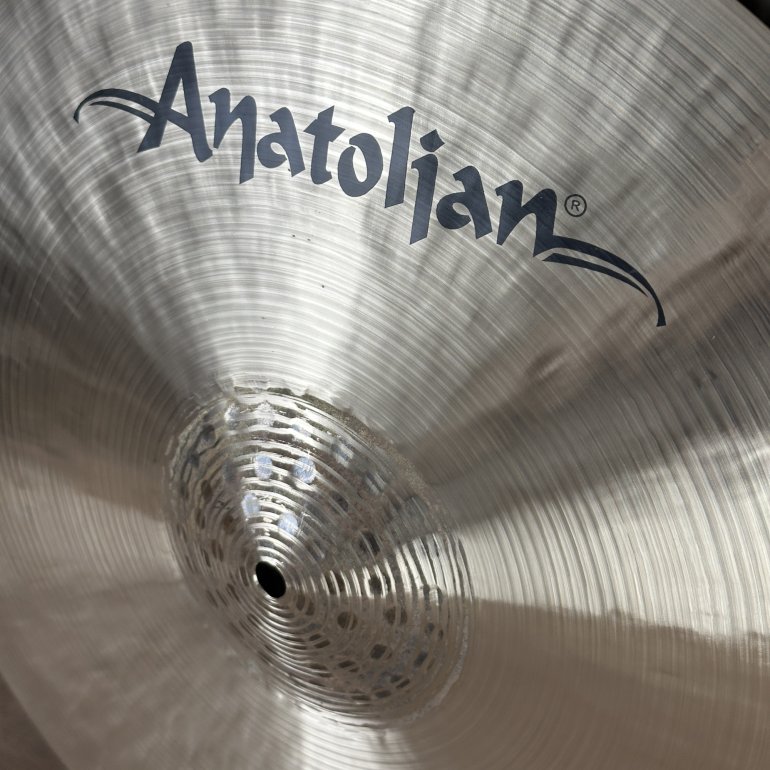 Anatolian JC 18" Honey Crash