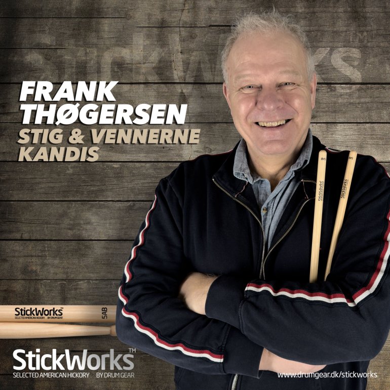 Frank Thøgersen med et sæt StickWorks 5AB
